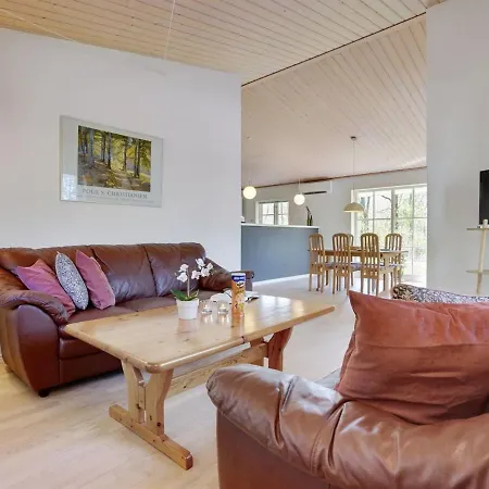 Holiday home Eryka - 28km From The Sea In Western Jutland By Interhome